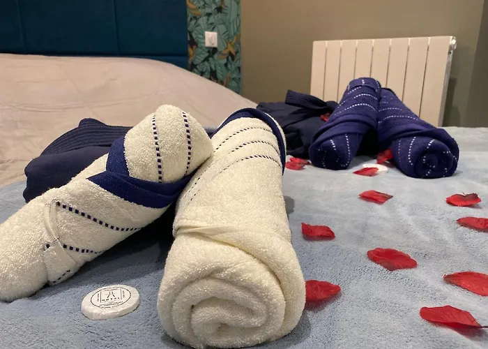 Апартаменты Avec Baignoire Balneo Centre De - 040 *