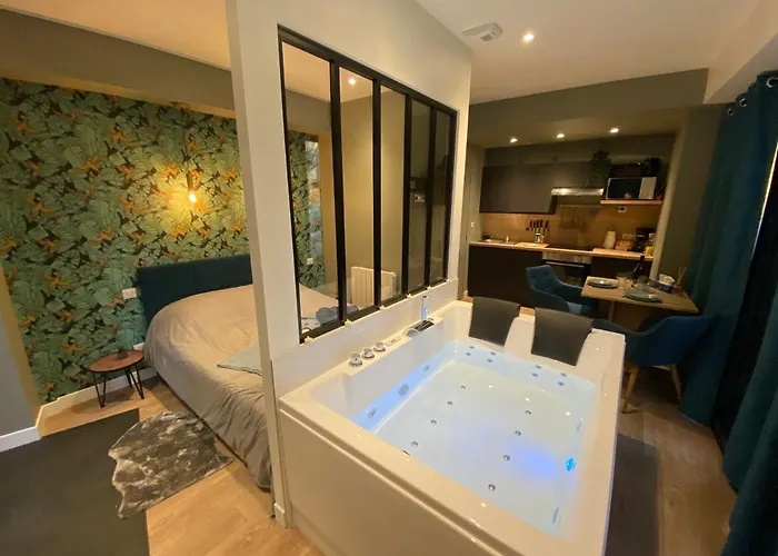 Avec Baignoire Balneo Centre De - 040 Апартаменты